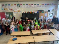  Carnaval   TLG   M2 M3 P1 P2   Mrµ Nico Mme Sarah Mme Emilie Mme Martine 